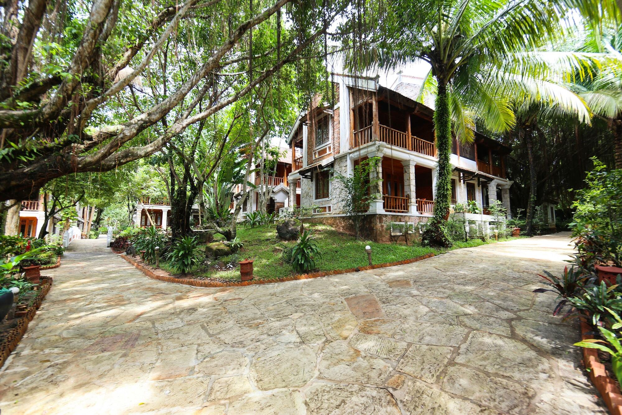 Ancient Village Phu Quoc Resort Εξωτερικό φωτογραφία